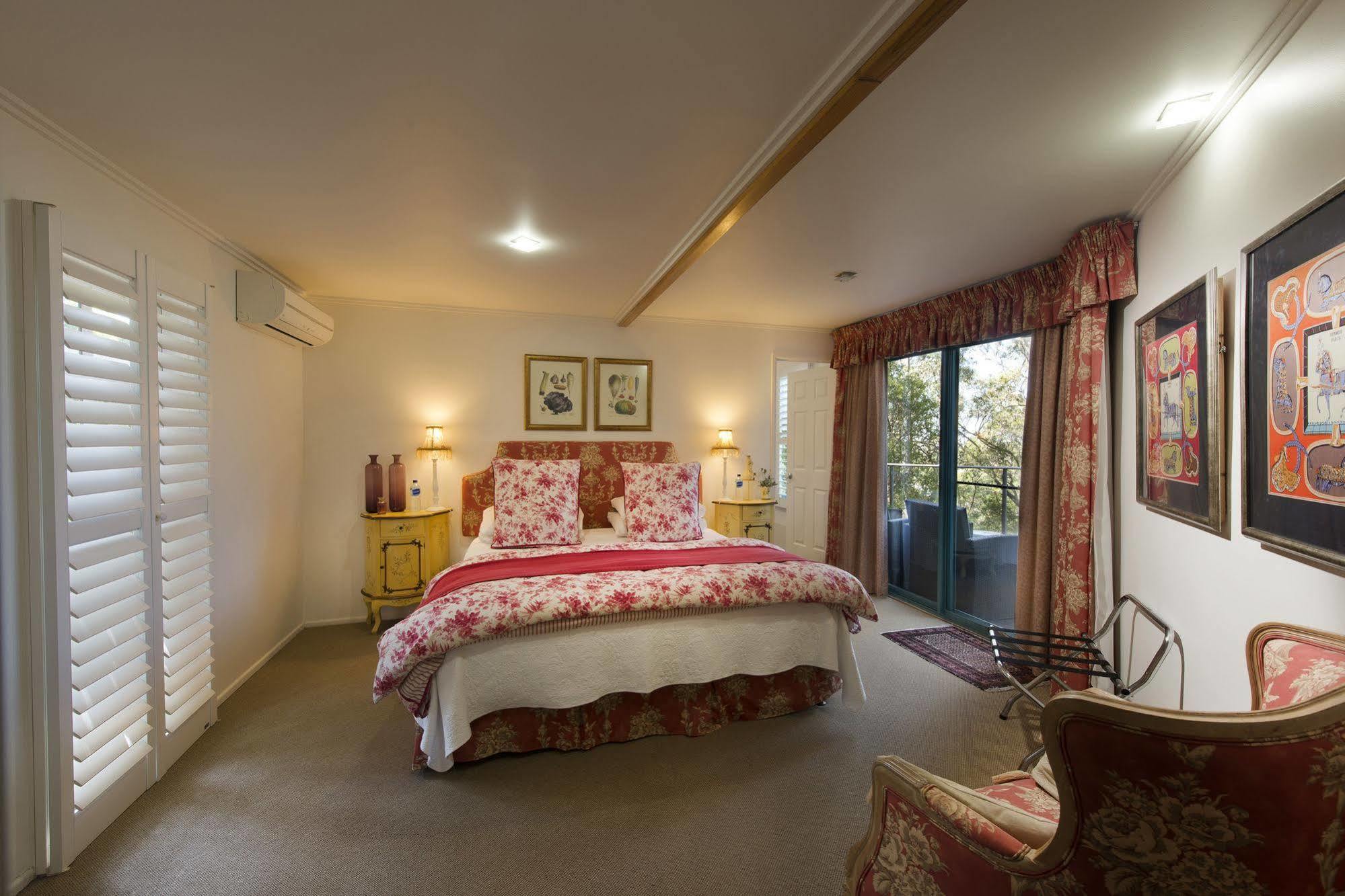 Arabella Guesthouse Alexandra Headland Exterior photo